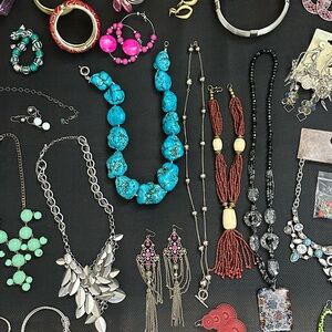Bundle of jewelry